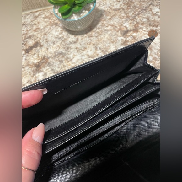 ❌SOLD!❌ PRADA Vintage Tessuto Nero Nylon & Leather Wallet Italy 100% Authentic! - Picture 14 of 16